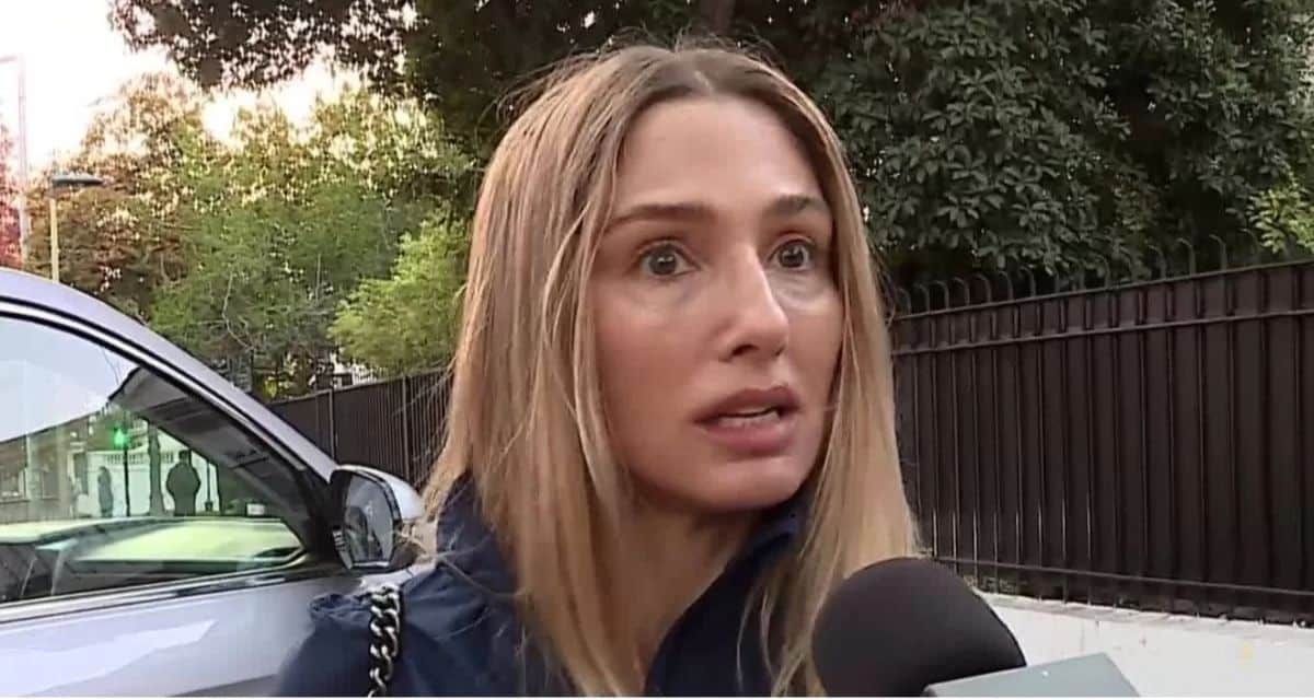 Mane Swett publicando mensajes sobre el difícil momento familiar que enfrenta
