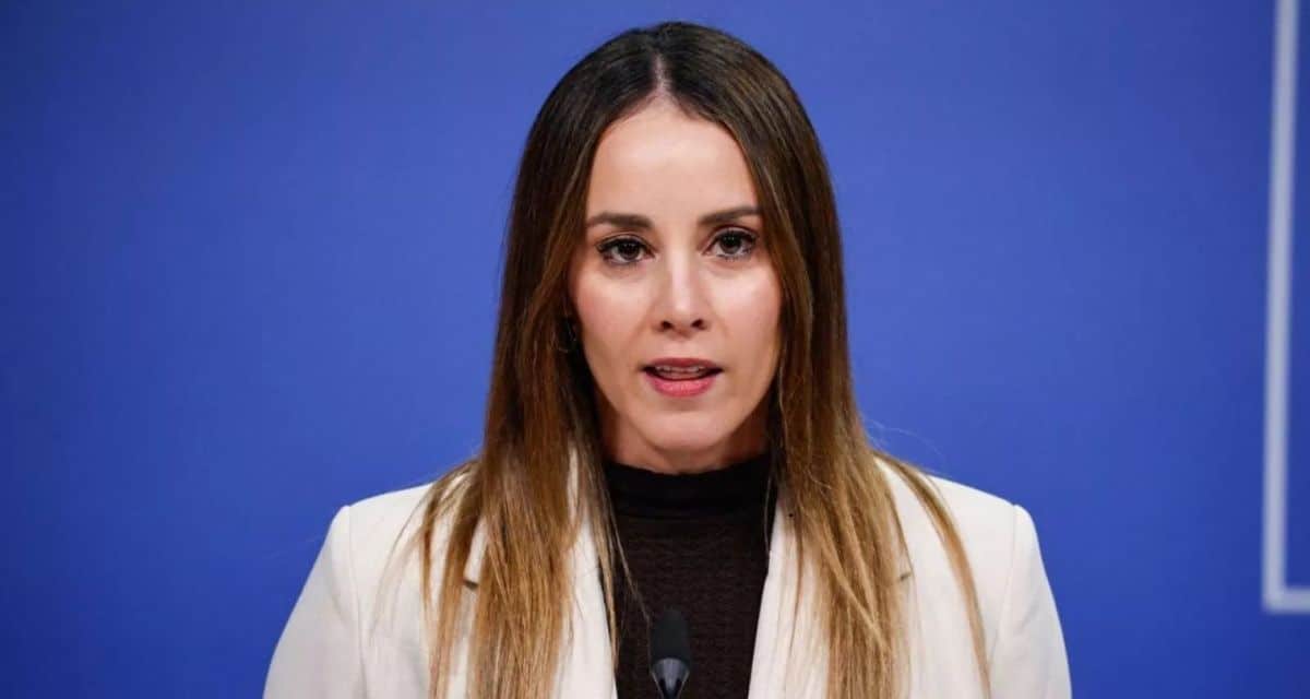 Mara Sedini en medio de cuestionamientos tras dejar el gobierno de José Antonio Kast