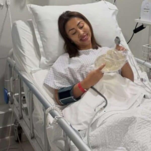 Naya Fácil habla sobre la reducción de sus implantes mamarios