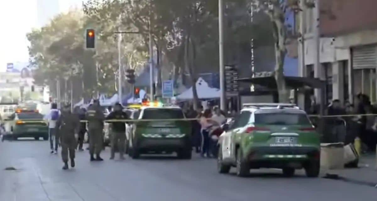 Carabinero de civil repelió asalto en sector Meiggs de Santiago