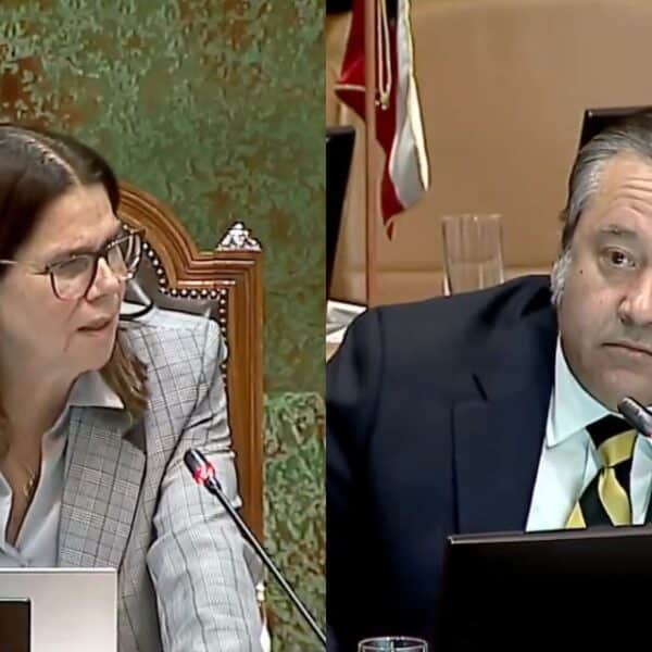 Agustín Romero y Ximena Ossandón protagonizan cruce en debate de ley antiencapuchados