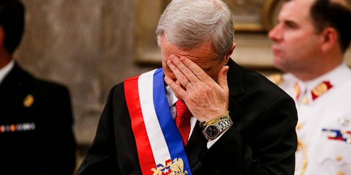 Encuesta Cadem Kast muestra la aprobación presidencial tras los primeros 100 días de mandato.