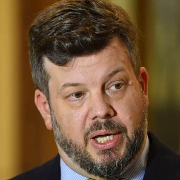 Johannes Kaiser rechaza eventual levantamiento del secreto bancario tras anuncio de Hacienda