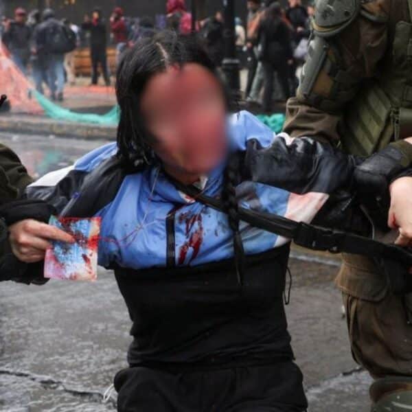 Joven herida en marcha Confech tras incidentes registrados en la Región Metropolitana