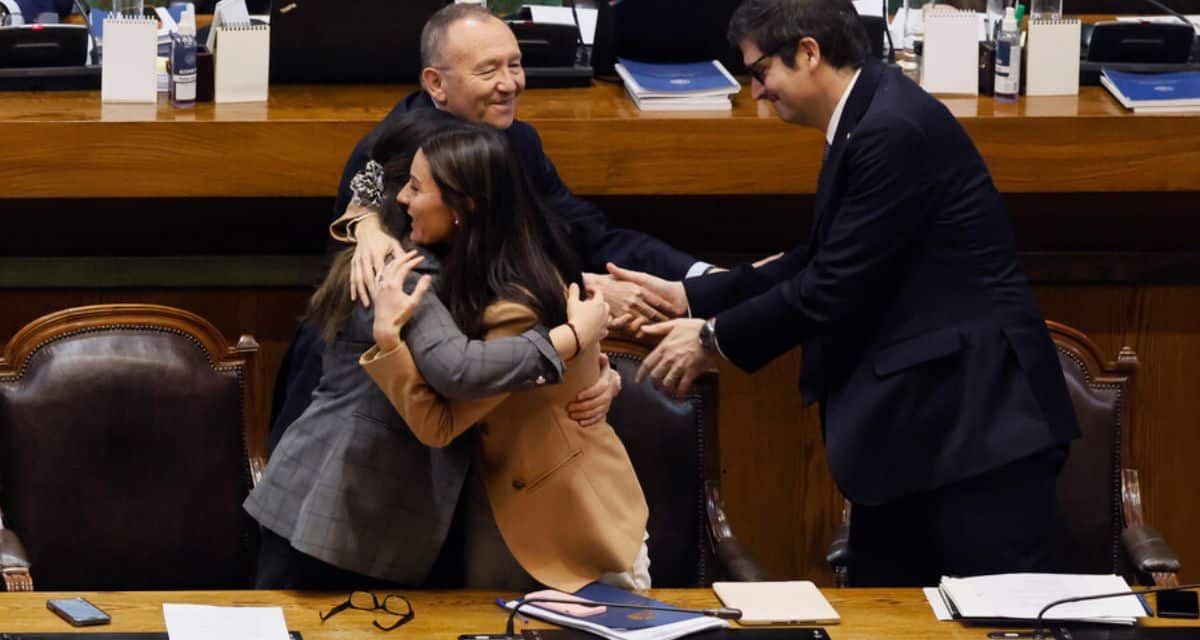 Ley de Escuelas Protegidas enfrenta reparos de oposición tras aprobación en el Congreso
