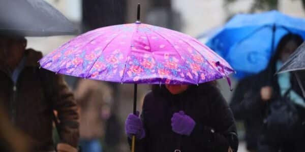Lluvia en Santiago podría regresar a sectores de la Región Metropolitana durante el fin de semana