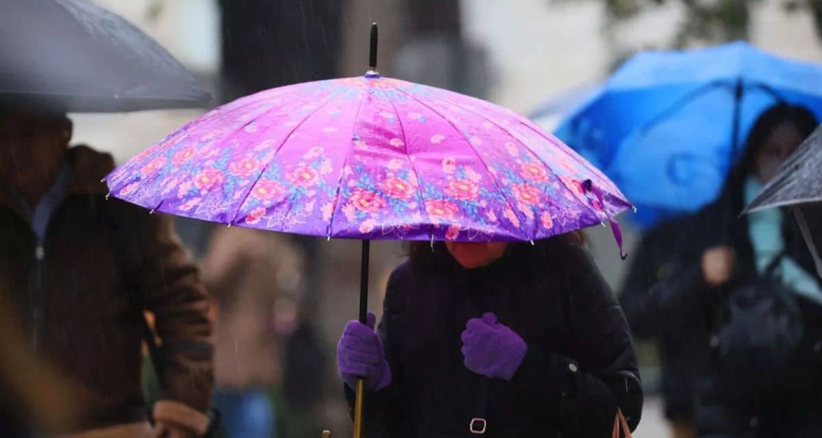 Lluvia en Santiago podría regresar a sectores de la Región Metropolitana durante el fin de semana