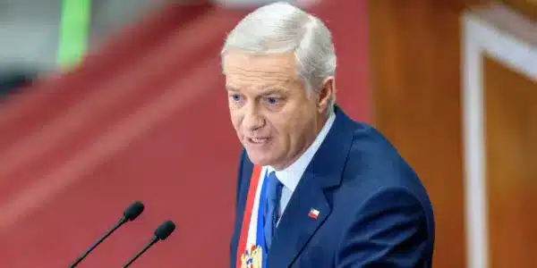 Ministros mejor evaluados Cadem según encuesta sobre gabinete de José Antonio Kast