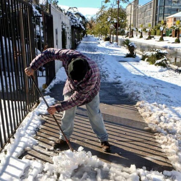 Nieve en Santiago podría registrarse en sectores cordilleranos de la Región Metropolitana este miércoles