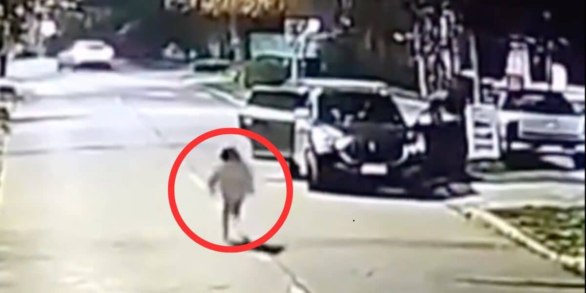 Cámara registra portonazo en Chiguayante contra una madre y su hija menor de edad