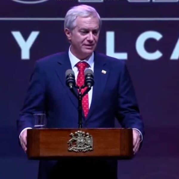 Presidente Kast responde a gritos durante el Encuentro Nacional de Alcaldes y Alcaldesas 2026