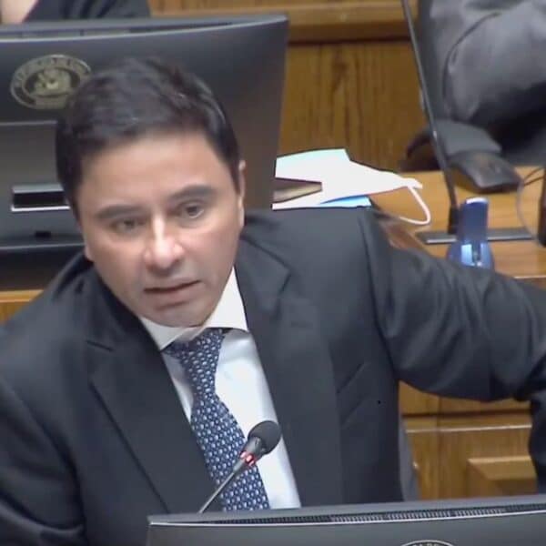 Rodolfo Carter realiza duro descargo contra el Gobierno por casinos online