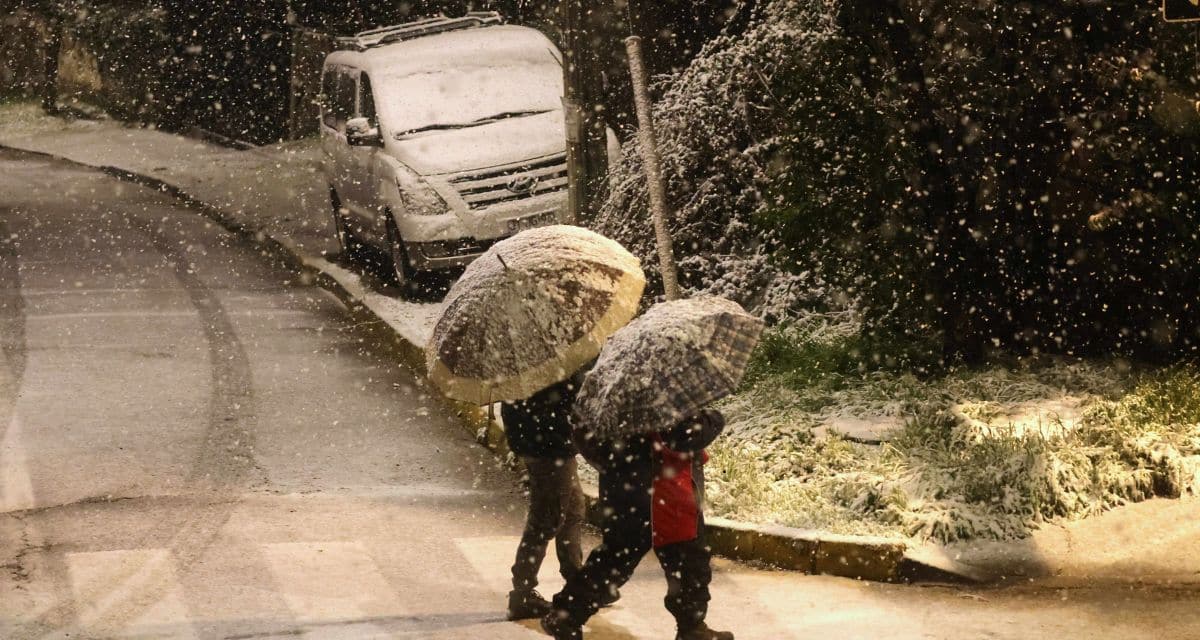 Sistema frontal amenaza con lluvias, viento, nieve y frío polar en regiones del centro-sur de Chile