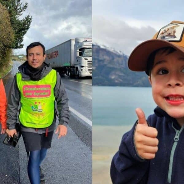 Tomás Ross junto a su madre Camila Gómez tras recibir tratamiento por distrofia muscular Duchenne en Estados Unidos