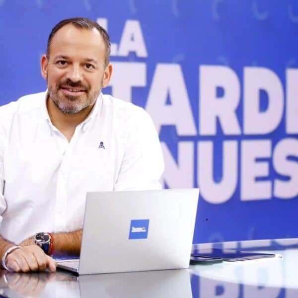 Vale todo, teleserie brasileña de Globo, regresa a Canal 13 después de Teletrece tarde