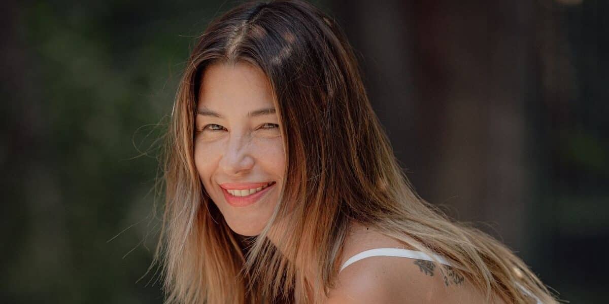 Amanda Labbé posa junto a Pancha Merino tras comenzar una nueva etapa profesional en el modelaje
