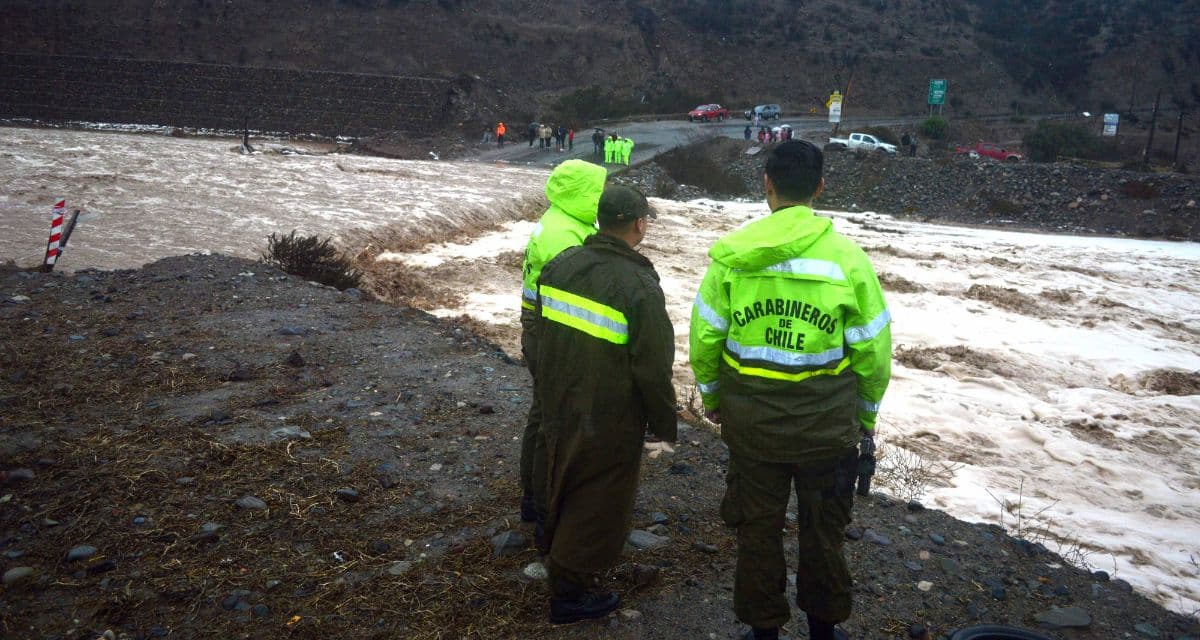 Emergencia y daños provocados por el sistema frontal en Chile