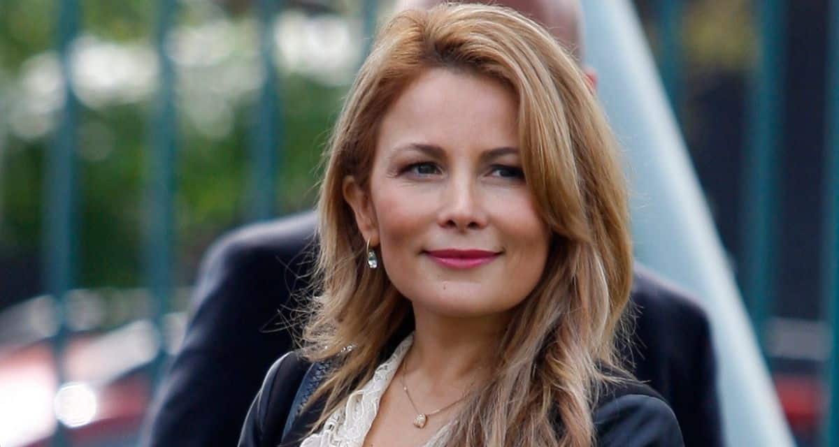 Cathy Barriga publica emotiva fotografía del nacimiento de su hijo Joaquín Simón en medio de su proceso judicial