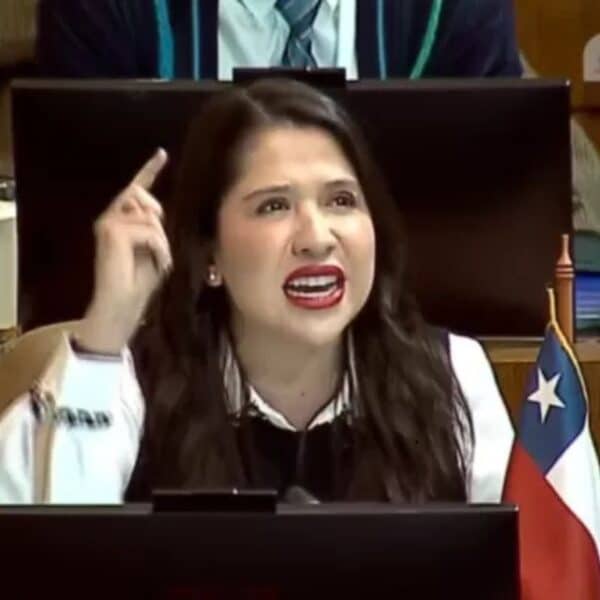 Consuelo Veloso en la Cámara critica al Gobierno de José Antonio Kast y al ministro Jorge Quiroz