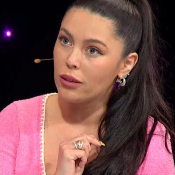 Daniela Aránguiz durante una aparición televisiva en la que habló sobre sus raíces familiares
