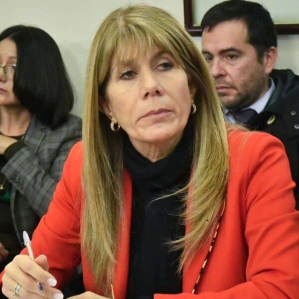 Ministra Ximena Rincón explica el decreto de racionamiento eléctrico preparado ante la escasez hídrica en Chile