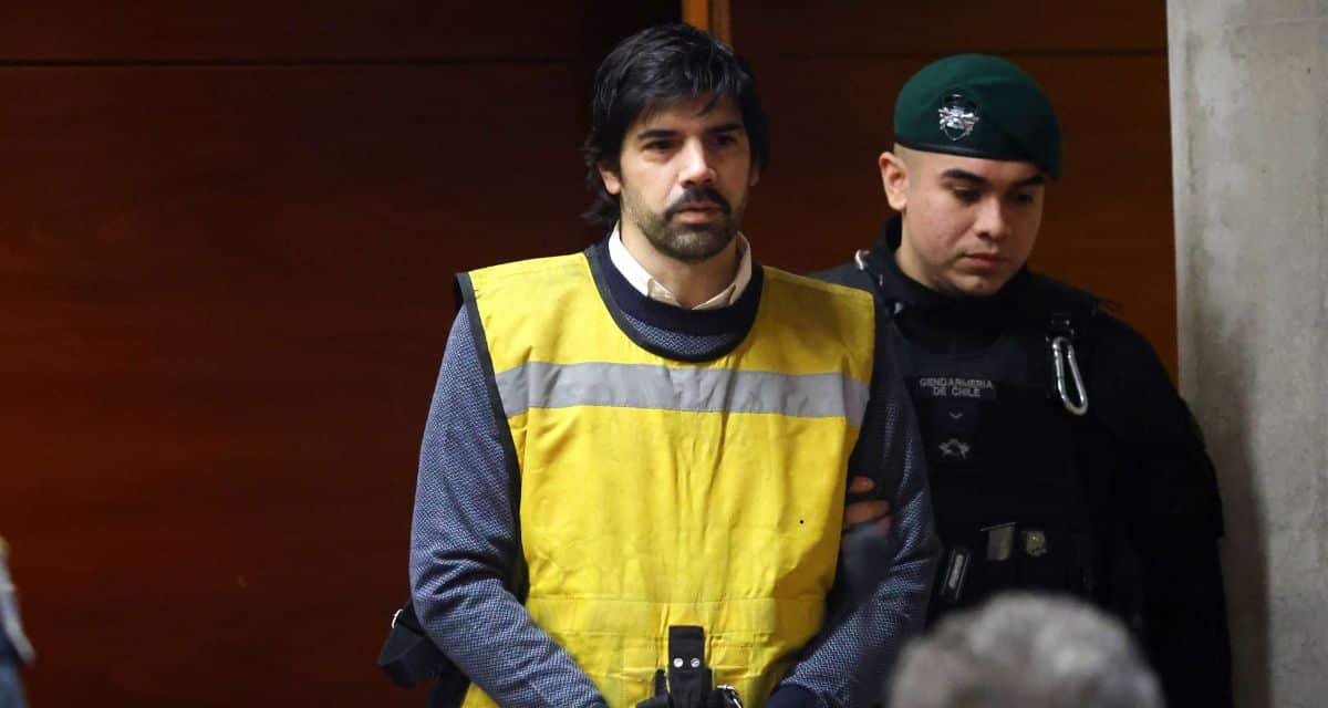 Joaquín Lavín León es formalizado en causa por presunta venta de datos del padrón electoral del Servel