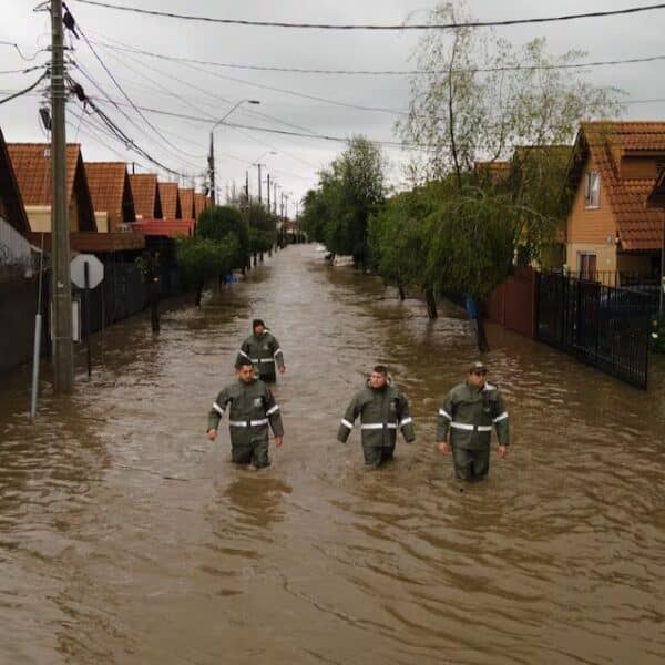 Alejandro Sepúlveda advierte por lluvias en la Región Metropolitana y revela las comunas con mayores acumulados