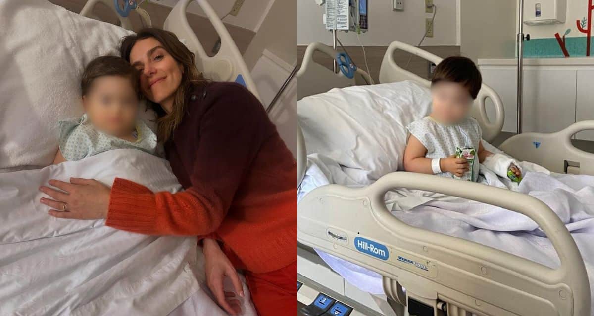 María Luisa Godoy junto a su hijo Domingo durante su recuperación en una clínica