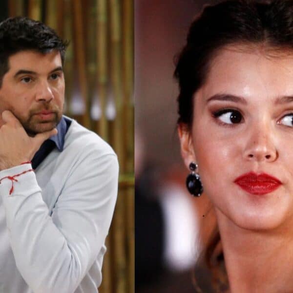 Mario Velasco muestra a su hija Julieta durante una salida familiar