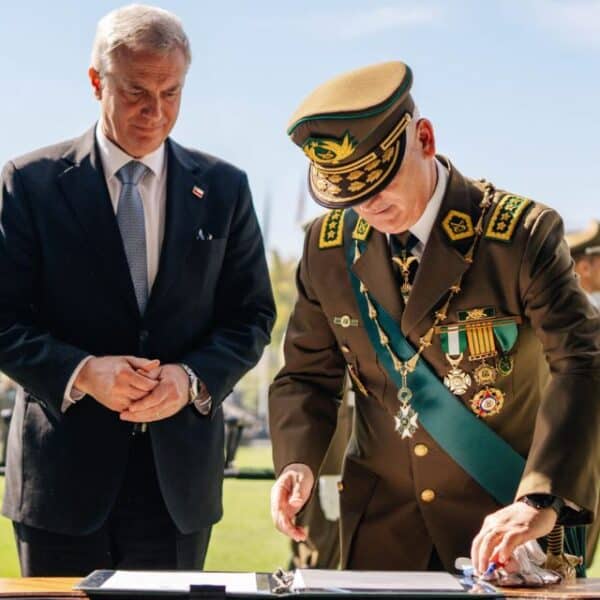 Mejoras salariales para Carabineros según la peligrosidad de las comunas donde cumplen funciones
