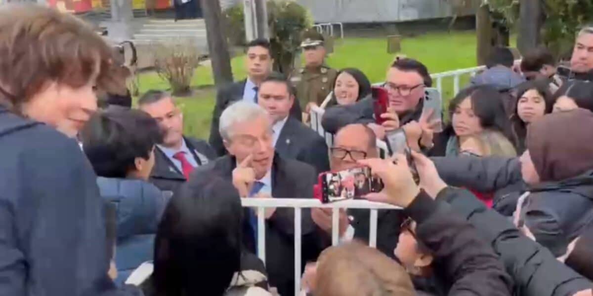 Mujer que encaró a Kast en Villarrica durante actividad presidencial