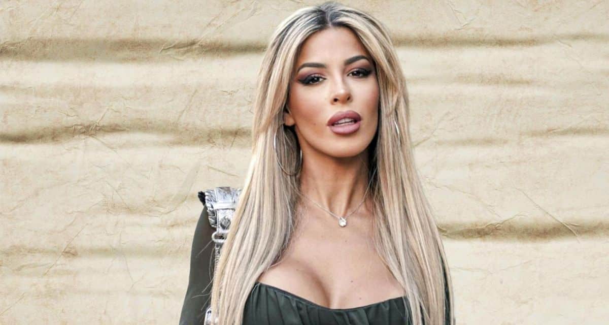 Oriana Marzoli luce su rostro tras someterse a un lifting Reina Nefertiti en Santiago