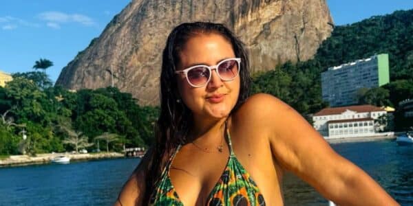 Pamela Leiva luce bikini azul durante sus vacaciones en Los Cabos, México