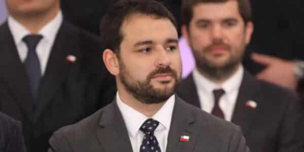 Renuncia de Juan Pablo Rodríguez a la Subsecretaría de Hacienda tras conocerse un test de drogas positivo