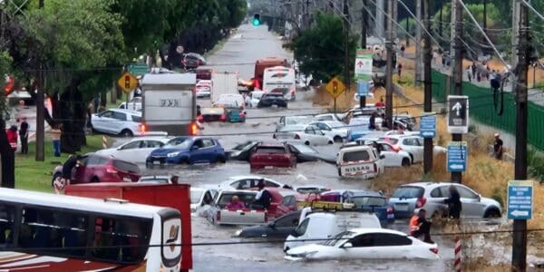 Mapa del riesgo de inundaciones en Santiago por comunas ante lluvias intensas