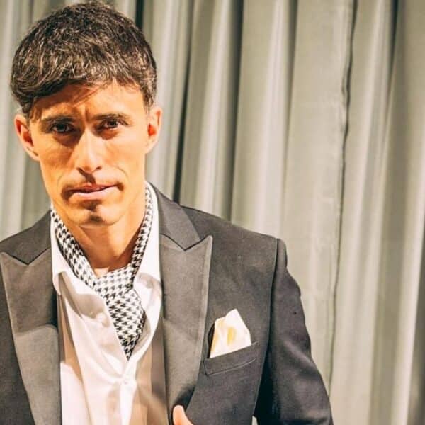 Roberto Cox fue vinculado a una conocida figura reality tras revelación televisiva