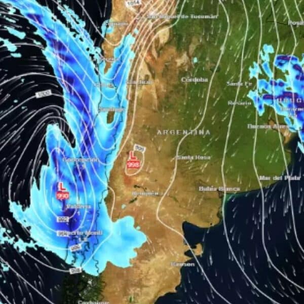 Sistema frontal combina lluvias extremas, marejadas y mareas de sicigia en la costa chilena
