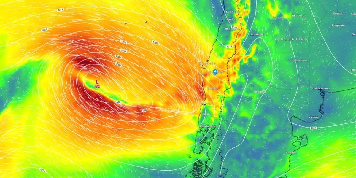 Sistema frontal con lluvias de hasta 80 milímetros y ráfagas de 70 km/h en la zona centro-sur de Chile