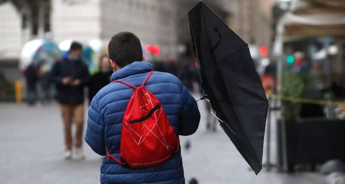 Sistema frontal afectará al Maule, Ñuble y Biobío con hasta 80 mm de lluvia y rachas de viento