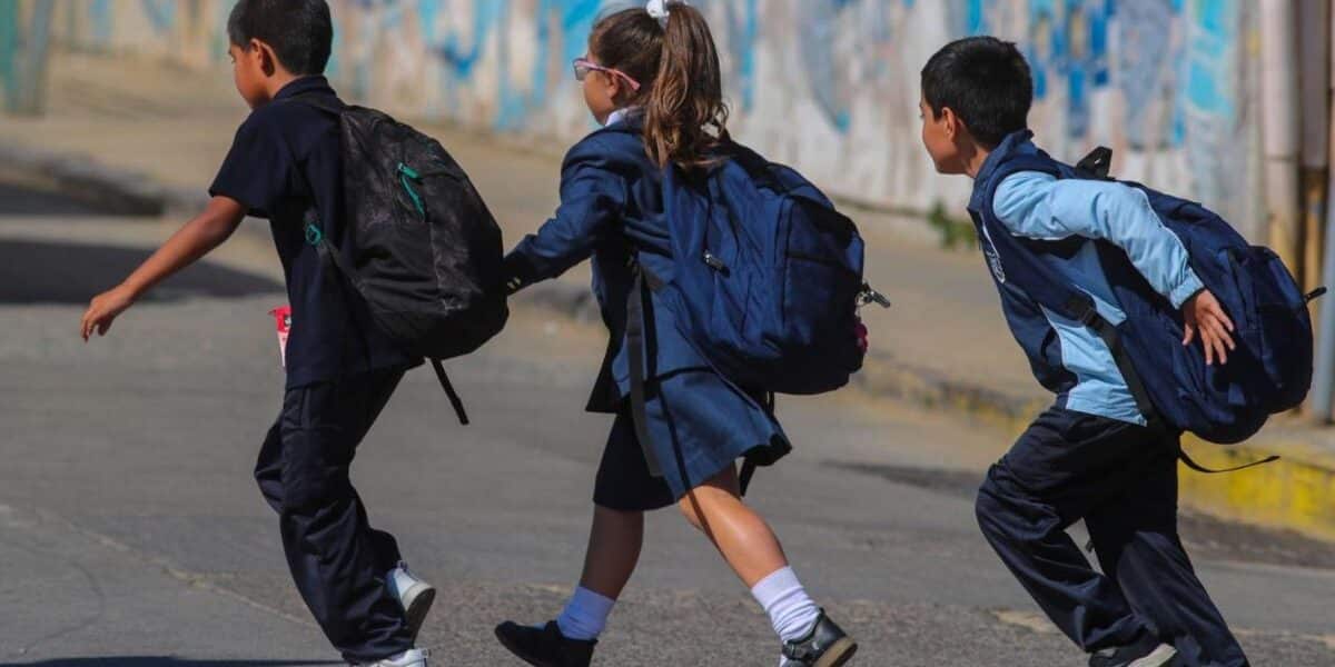 Suspensión de clases en Biobío anunciada por el Mineduc debido al sistema frontal