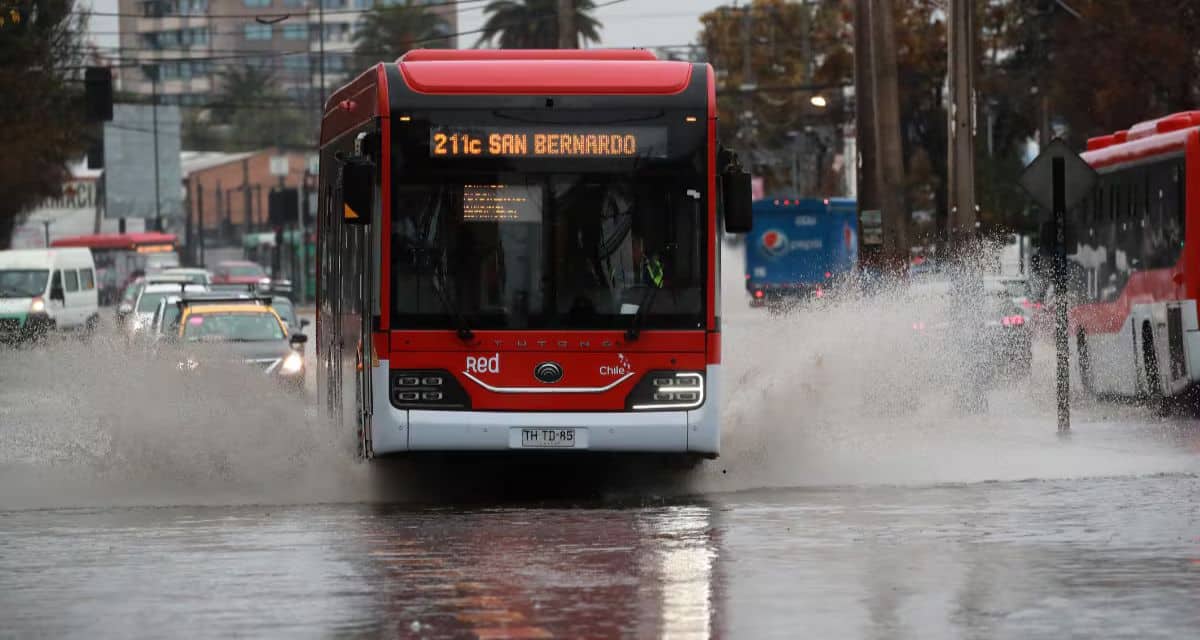 Temporal en Santiago dejaría intensas lluvias en Talagante, San Bernardo y Puente Alto