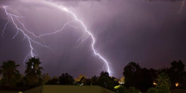 Tormentas eléctricas y precipitaciones anunciadas para siete regiones de Chile