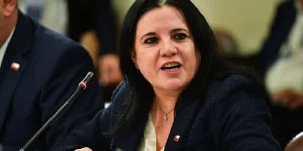 Trinidad Steinert es cuestionada por oficio reservado dirigido a la PDI
