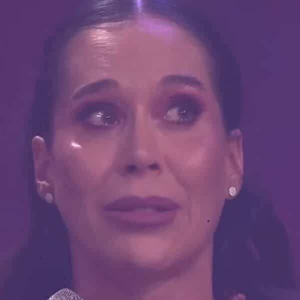 Vale Roth exhibe el violento mensaje que recibió en redes sociales mientras atraviesa su tercer embarazo