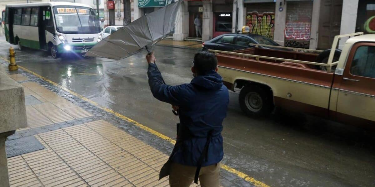 Viento normal a moderado con rachas de hasta 70 km/h en siete regiones de Chile