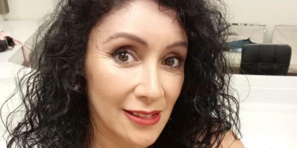 Angélica Sepúlveda genera dudas sobre su relación con Gürsel Saglam tras anunciar que vuelve a la soltería