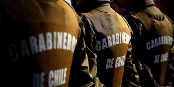 Carabinero activo es detenido.