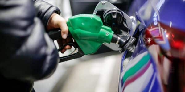Descuentos en bencina agosto 2026 con tarjetas y aplicaciones de Copec, Shell y Aramco