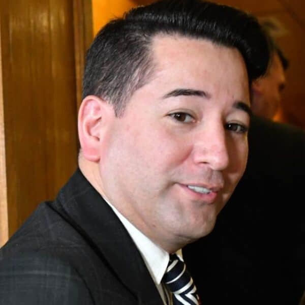 Javier Olivares