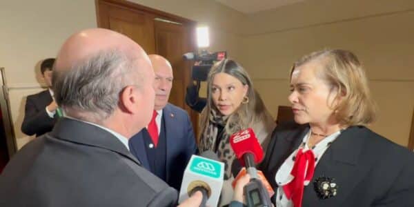 Jorge Quiroz conversa con diputados UDI del Biobío tras la suspensión de proyectos de transporte público
